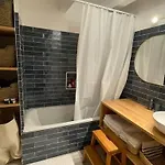 بيت للعطل La Maison Aux Volets Blancs